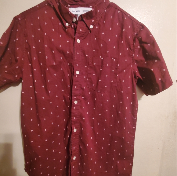 Old Navy Burgundy Short Sleeve Button Up Size Boys Husky XL 14-16 - Picture 2 of 6